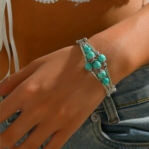 ⭐Host Pick ⭐NEW BOHO BRACELET